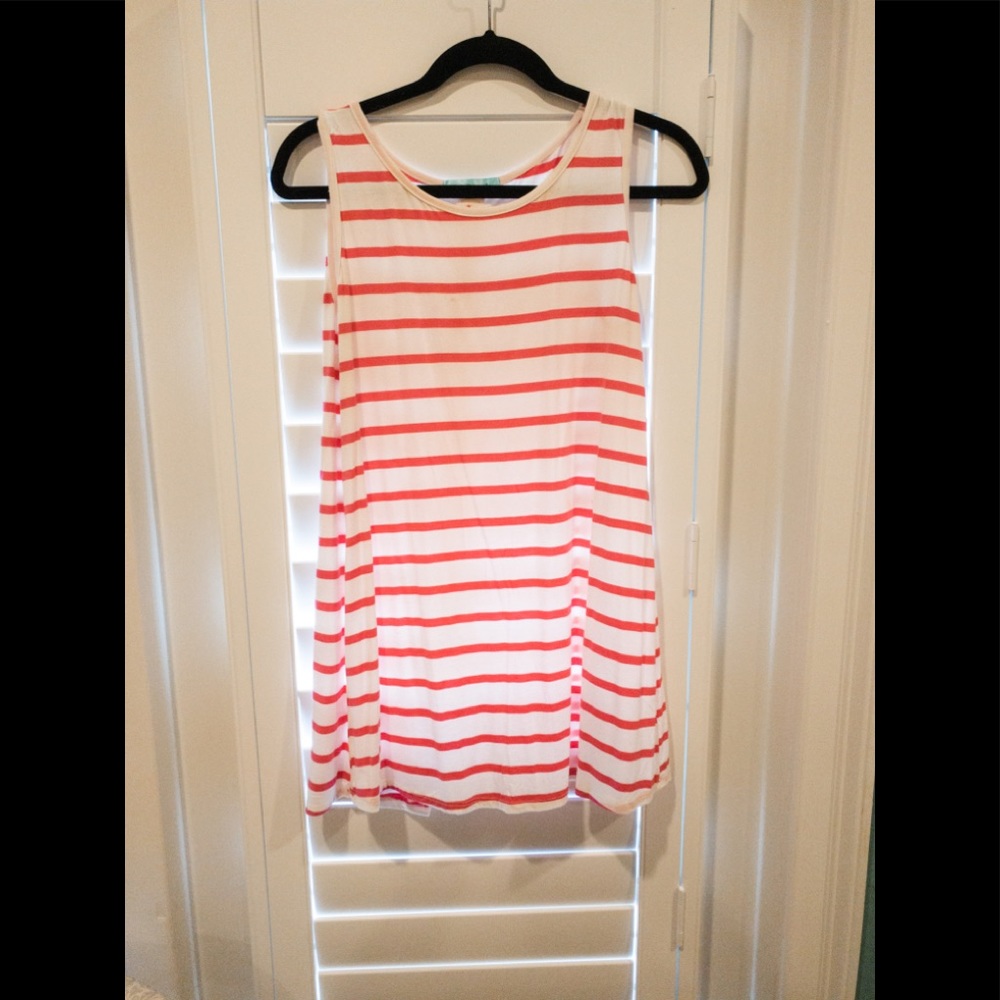 Chris and Carol Size small tank